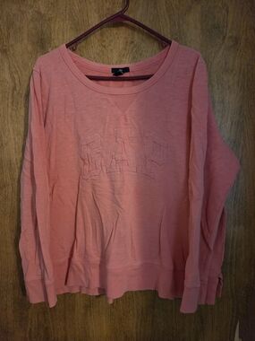 GAP Women's Crewneck Sweatshirt - Pink